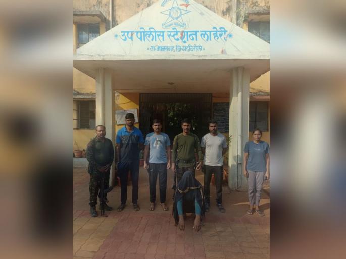 woman killed in bhamragad accused arrested after one month | बहिणीच्या जाऊचा खून करून भासवली आत्महत्या, भामरागड तालुक्यातील थरार