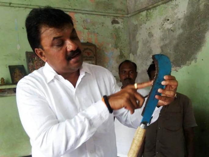 KDMC's Emergency Cell 'Apastache' - Rajesh More | केडीएमसीचा आपत्कालीन कक्षच 'आपत्तीत' - राजेश मोरे KDMC's Emergency Cell 'Apastache' - Rajesh More | केडीएमसीचा आपत्कालीन कक्षच 'आपत्तीत' - राजेश मोरे