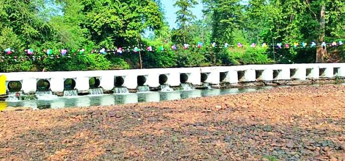 Naxals are not working, we want development! | नक्षल्यांचा बंद कामाचा नाही, आम्हाला हवा विकास! Naxals are not working, we want development! | नक्षल्यांचा बंद कामाचा नाही, आम्हाला हवा विकास!