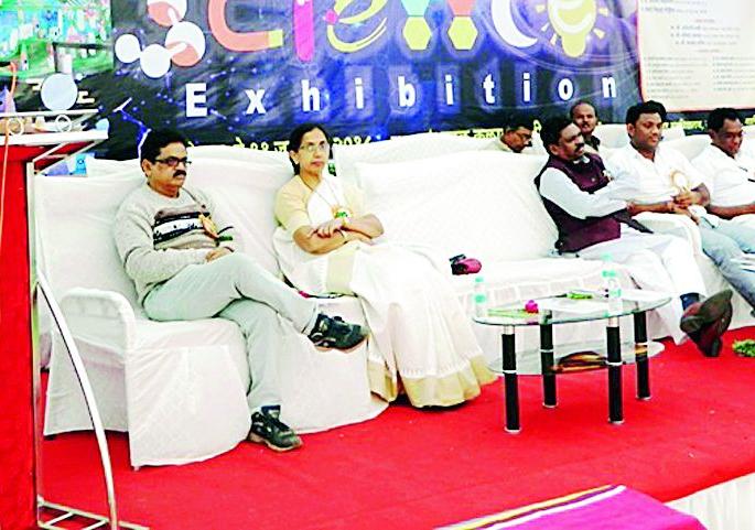 Select the path of research | संशोधनाचा मार्ग निवडावा