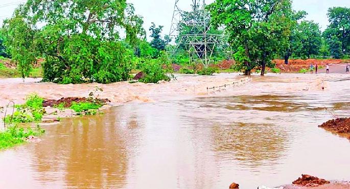 Record of excess rainfall in six revenue boards | सहा महसूल मंडळात अतिवृष्टीची नोंद Record of excess rainfall in six revenue boards | सहा महसूल मंडळात अतिवृष्टीची नोंद
