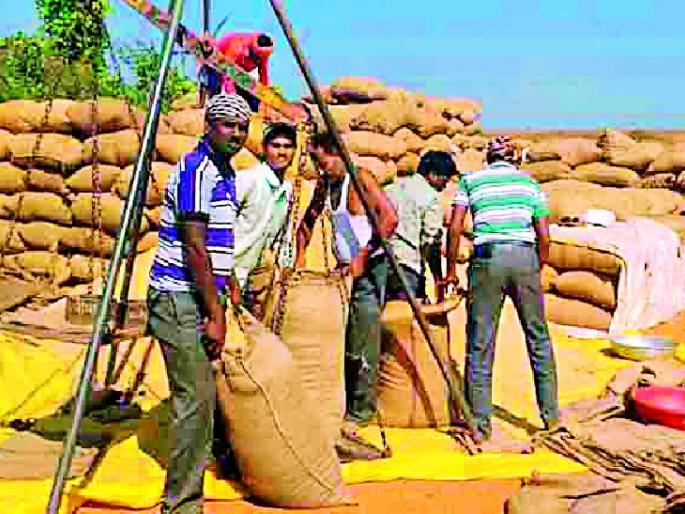 19 crores of rupees were stuck | धानाचे १९ कोटींचे चुकारे अडले