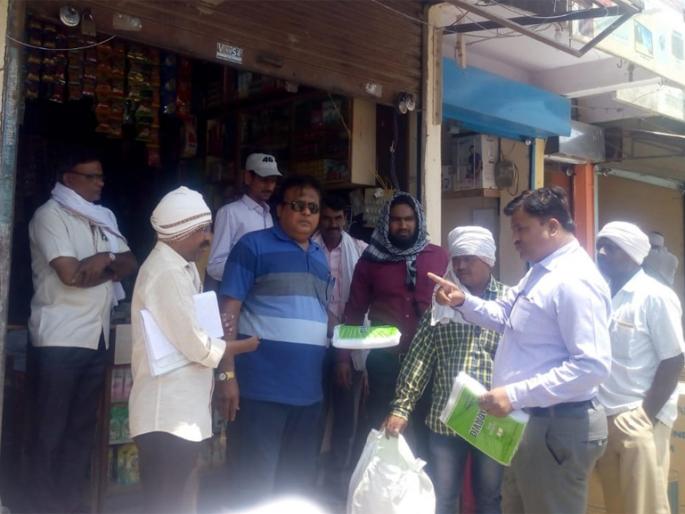 NPA action against plastic, recovery of 10 thousand rupees | प्लास्टिक विरोधात न.प.ची कारवाई, १० हजारांचा दंड वसूल NPA action against plastic, recovery of 10 thousand rupees | प्लास्टिक विरोधात न.प.ची कारवाई, १० हजारांचा दंड वसूल