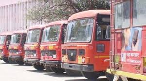 Loss of Rs | लालपरीची चाके थांबल्याने प्रतिदिन साडेतीन लाखांचे नुकसान Loss of Rs | लालपरीची चाके थांबल्याने प्रतिदिन साडेतीन लाखांचे नुकसान