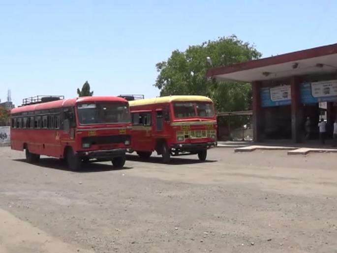 819 in two days; 14,000 on diesel | दोन दिवसात ८१९ रुपये गल्ला; डिझेलवर १४ हजार रुपये खर्च 819 in two days; 14,000 on diesel | दोन दिवसात ८१९ रुपये गल्ला; डिझेलवर १४ हजार रुपये खर्च