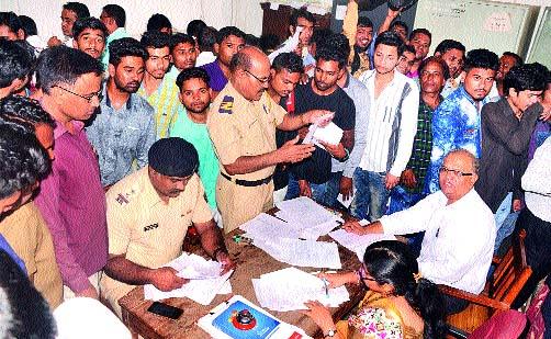 First of all in Nashik state | लोकअदालतीत नाशिक राज्यात प्रथम First of all in Nashik state | लोकअदालतीत नाशिक राज्यात प्रथम