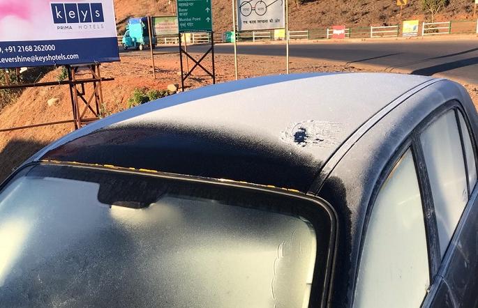 In Satara, the two-year low, mercury touched 6.8 degrees | Video - साताऱ्यात दोन वर्षांतील नीचांकी तापमान, पारा ६.८ अंशांवर In Satara, the two-year low, mercury touched 6.8 degrees | Video - साताऱ्यात दोन वर्षांतील नीचांकी तापमान, पारा ६.८ अंशांवर