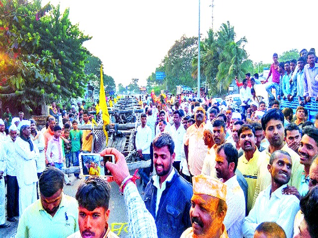 Jalgaon Neur to Yelkot Yelkot Jai Malhar | जळगाव नेऊरला येळकोट येळकोट जय मल्हार Jalgaon Neur to Yelkot Yelkot Jai Malhar | जळगाव नेऊरला येळकोट येळकोट जय मल्हार
