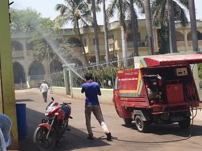 The facilities provided by Jamia to six thousand students | जामियातर्फे सहा हजार विद्यार्थ्यांना दिल्या सुविधा The facilities provided by Jamia to six thousand students | जामियातर्फे सहा हजार विद्यार्थ्यांना दिल्या सुविधा