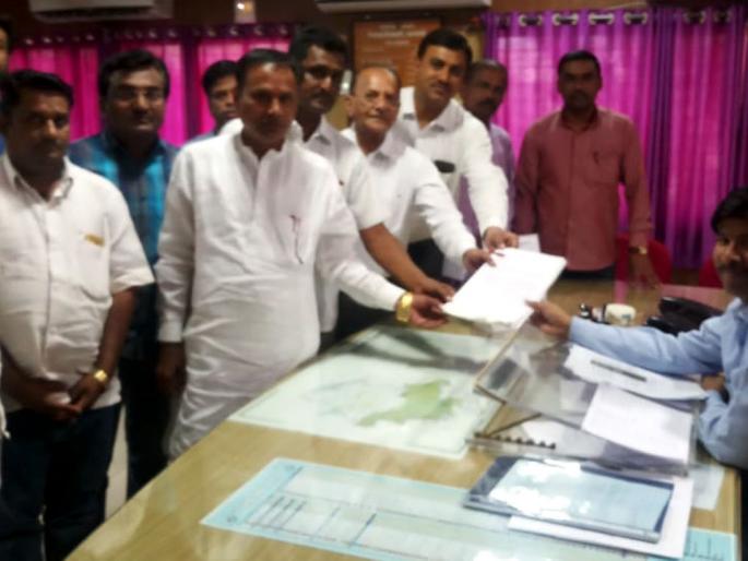 Parbhani-Geetur road: The outline of the agitation | परभणी-जिंतूर रस्ता : आंदोलनाची रुपरेषा जाहीर Parbhani-Geetur road: The outline of the agitation | परभणी-जिंतूर रस्ता : आंदोलनाची रुपरेषा जाहीर