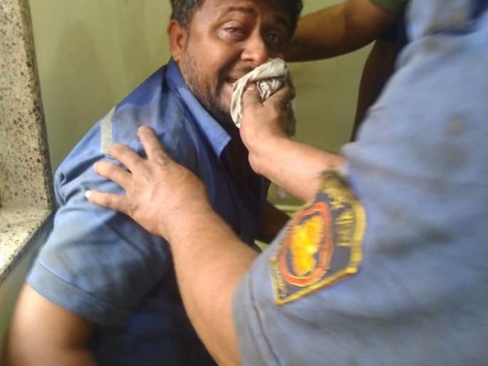 Rumors of a bomb exploded and the runaway ran | बॉम्बस्फोटाची अफवा अन् उडाली धावपळ Rumors of a bomb exploded and the runaway ran | बॉम्बस्फोटाची अफवा अन् उडाली धावपळ