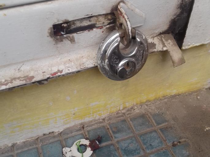 Courageous robbery broke out in Kasod | कासोद्यात धाडशी घरफोडी फसली