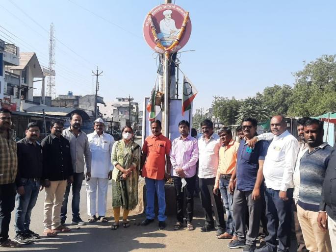 Sant Shiromani Santaji Maharaj Jayanti celebration in Muktainagar | मुक्ताईनगरात संत शिरोमणी संताजी महाराज जयंती साजरी  Sant Shiromani Santaji Maharaj Jayanti celebration in Muktainagar | मुक्ताईनगरात संत शिरोमणी संताजी महाराज जयंती साजरी