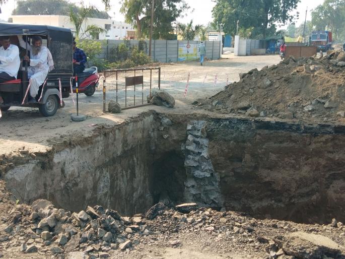 In Jamnar taluka, 1 killed in 2 accidents in 5 and a half years | जामनेर तालुक्यात दीड वर्षात ८० अपघातात ५० जणांचे बळी In Jamnar taluka, 1 killed in 2 accidents in 5 and a half years | जामनेर तालुक्यात दीड वर्षात ८० अपघातात ५० जणांचे बळी