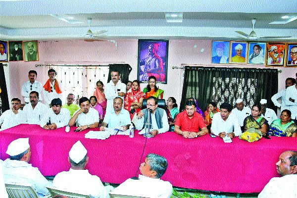 Held meeting review | सटाण्यात आढावा बैठक Held meeting review | सटाण्यात आढावा बैठक