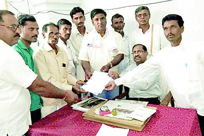 Tigers have been panic for five days | वाघाची पाच दिवसांपासून दहशत