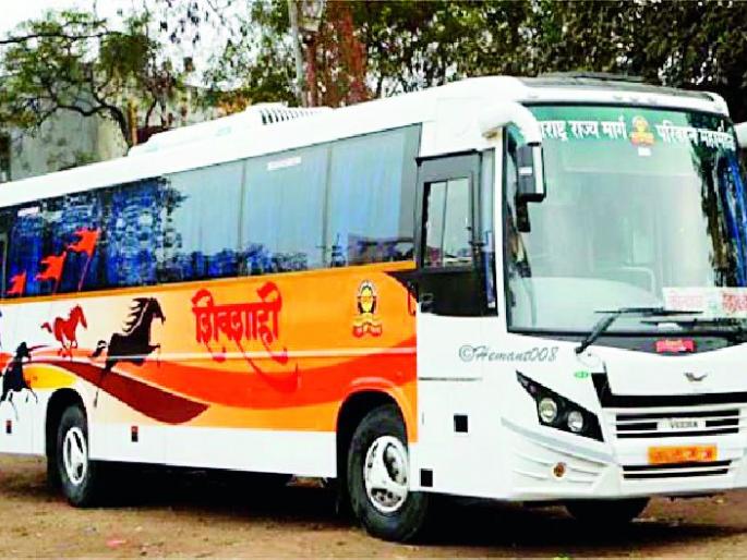 'Shivshahi' in the hands of uneducated driver! | ‘शिवशाही’ अप्रशिक्षित चालकांच्या हाती! 'Shivshahi' in the hands of uneducated driver! | ‘शिवशाही’ अप्रशिक्षित चालकांच्या हाती!