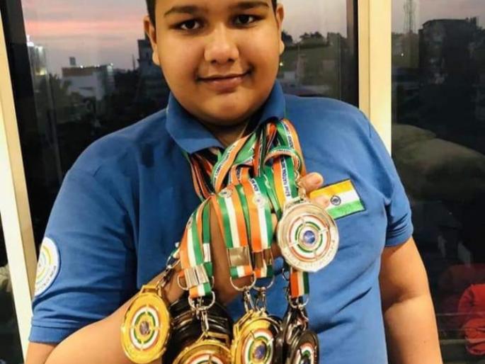 In the shooting event, Harshavardhan holds 13 medals including five golds | नेमबाजी स्पर्धेत हर्षवर्धनला पाच सुवर्णांसह १३ पदके