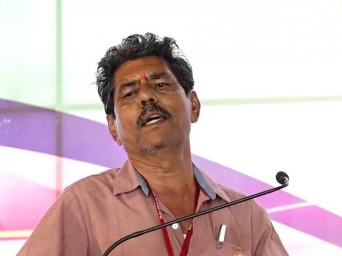 Leaders like Indira Gandhi fell in the election, says Bhaskar Pere Patil after the defeat of his daughter ... | इंदिरा गांधींसारखे नेते निवडणुकीत पडलेत, मुलीच्या पराभवानंतर भास्कर पेरे पाटील म्हणतात... Leaders like Indira Gandhi fell in the election, says Bhaskar Pere Patil after the defeat of his daughter ... | इंदिरा गांधींसारखे नेते निवडणुकीत पडलेत, मुलीच्या पराभवानंतर भास्कर पेरे पाटील म्हणतात...