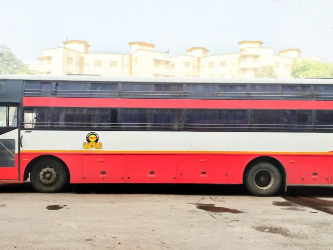 ST Corporation launches Mumbai to Goa bus service, a relief to tourists | ST महामंडळाची मुंबई ते गोवा बससेवा सुरू, पर्यटकांना दिलासा ST Corporation launches Mumbai to Goa bus service, a relief to tourists | ST महामंडळाची मुंबई ते गोवा बससेवा सुरू, पर्यटकांना दिलासा