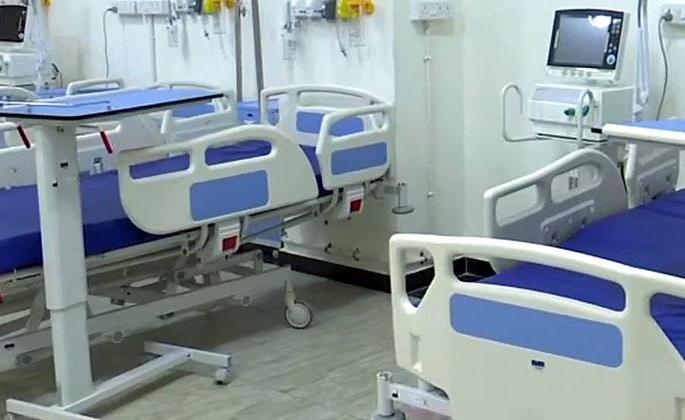 Who is responsible for mother's death? Even when there is space in the ICU, there is no treatment: | माझ्या आईच्या मृत्युला कोण जबाबदार ? आयसीयुमध्ये जागा असताना देखील उपचार केलेच नाहीत Who is responsible for mother's death? Even when there is space in the ICU, there is no treatment: | माझ्या आईच्या मृत्युला कोण जबाबदार ? आयसीयुमध्ये जागा असताना देखील उपचार केलेच नाहीत