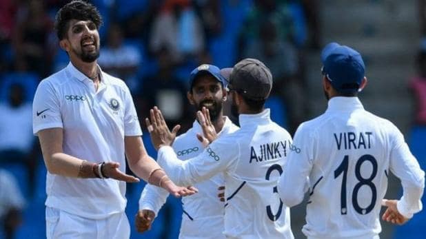 India lead West Indies by 173 runs | भारताचे कसोटीवर वर्चस्व; वेस्ट इंडिजवर १७३ धावांची आघाडी