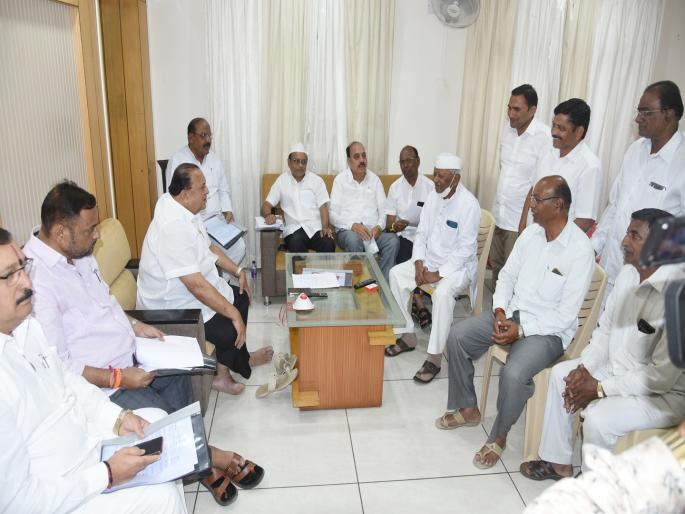 Ruling party panel for Kolhapur district central co operative bank announced on Sunday | kdcc bank election : सत्तारूढ गटाच्या पॅनेलची येत्या रविवारी घोषणा, आज होणार नावांवर शिक्कामोर्तब Ruling party panel for Kolhapur district central co operative bank announced on Sunday | kdcc bank election : सत्तारूढ गटाच्या पॅनेलची येत्या रविवारी घोषणा, आज होणार नावांवर शिक्कामोर्तब
