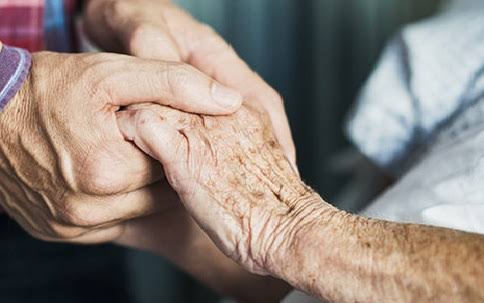 Shocking! The body of an elderly couple found in a closed flat; Incident at Shivajinagar in Pune | धक्कादायक ! बंद फ्लॅटमध्ये आढळला ज्येष्ठ दाम्पत्यांचा मृतदेह; पुण्यातल्या शिवाजीनगरमधील घटना Shocking! The body of an elderly couple found in a closed flat; Incident at Shivajinagar in Pune | धक्कादायक ! बंद फ्लॅटमध्ये आढळला ज्येष्ठ दाम्पत्यांचा मृतदेह; पुण्यातल्या शिवाजीनगरमधील घटना