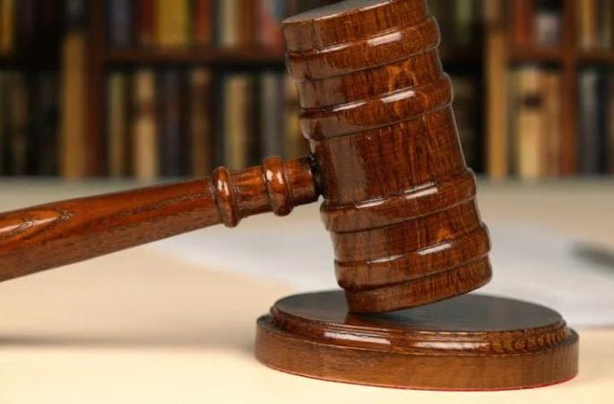 In the case against the Prime Minister, the High Court again slapped 'that' lawyer | पंतप्रधानांविरुद्धच्या प्रकरणात 'त्या' वकिलाला पुन्हा उच्च न्यायालयाचा दणका In the case against the Prime Minister, the High Court again slapped 'that' lawyer | पंतप्रधानांविरुद्धच्या प्रकरणात 'त्या' वकिलाला पुन्हा उच्च न्यायालयाचा दणका