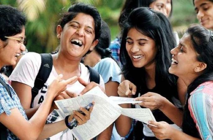 The boys of Solapur are smart; Twelfth result of Solapur district is 93.74 | सोलापूरची पोरं हुशार; सोलापूर जिल्ह्याचा बारावीचा निकाल ९३.७४ टक्के...! The boys of Solapur are smart; Twelfth result of Solapur district is 93.74 | सोलापूरची पोरं हुशार; सोलापूर जिल्ह्याचा बारावीचा निकाल ९३.७४ टक्के...!