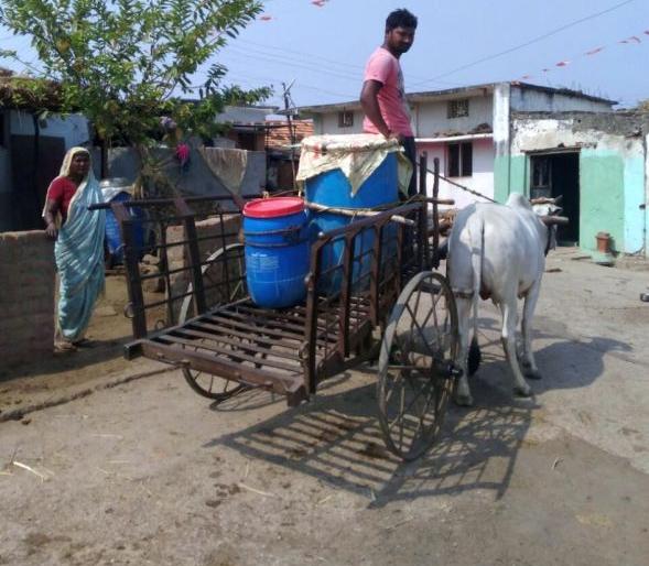 Waiting for tanker to thirsty villages in Chandrapur district | चंद्रपूर जिल्ह्यातील तहानलेल्या गावांना टँकरची प्रतीक्षा Waiting for tanker to thirsty villages in Chandrapur district | चंद्रपूर जिल्ह्यातील तहानलेल्या गावांना टँकरची प्रतीक्षा