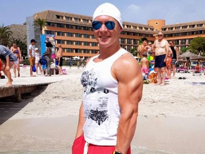 Man gets banned by german restaurant for eating too much | अबब! या व्यक्तीने इतकं खाल्लं की, हॉटेलने केलं याला बॅन!