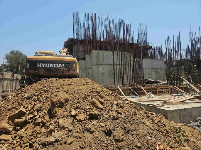 Cases registered after two years against those involved in filling and construction in the Kandalvan area | कांदळवन क्षेत्रात भराव व बांधकामे करणाऱ्यांवर दोन वर्षांनी गुन्हे दाखल Cases registered after two years against those involved in filling and construction in the Kandalvan area | कांदळवन क्षेत्रात भराव व बांधकामे करणाऱ्यांवर दोन वर्षांनी गुन्हे दाखल