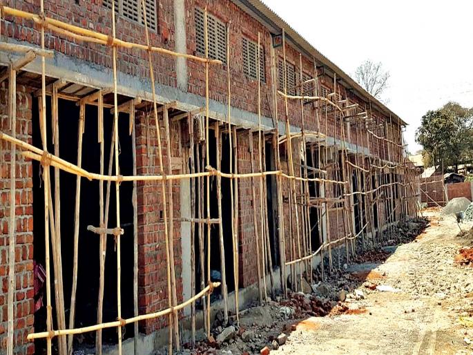 Who is responsible for unauthorized constructions? Machinery election, Mafia Mokat | अनधिकृत बांधकामांना जबाबदार कोण? यंत्रणा निवडणूक कार्यात, माफिया मोकाट Who is responsible for unauthorized constructions? Machinery election, Mafia Mokat | अनधिकृत बांधकामांना जबाबदार कोण? यंत्रणा निवडणूक कार्यात, माफिया मोकाट