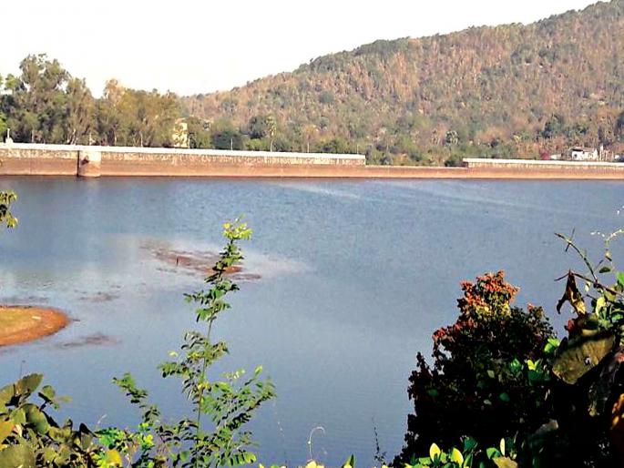 Due to the breaking of the sugar channel, water supply to 29 villages | साखरेची वाहिनी फुटल्याने २९ गावांचा पाणीपुरवठा ठप्प!