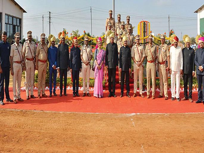 Celebrating Maharashtra Day in Palghar | पालघरमध्ये महाराष्ट्र दिन उत्साहात साजरा