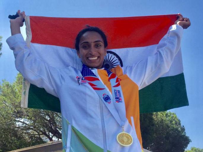 Golden Jubilee of Jayshree Borgi and Mandar Diwas | जयश्री बोरगी, मंदार दिवसे यांची सुवर्णमयी कामगिरी Golden Jubilee of Jayshree Borgi and Mandar Diwas | जयश्री बोरगी, मंदार दिवसे यांची सुवर्णमयी कामगिरी