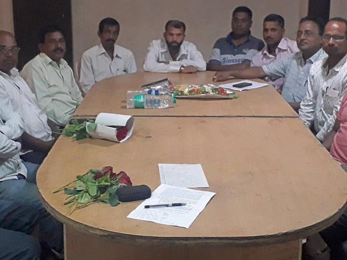 Lost in the land of Amboli, Gale, in question | आंबोली, गेळे येथील जमिन प्रश्नात घातला खो Lost in the land of Amboli, Gale, in question | आंबोली, गेळे येथील जमिन प्रश्नात घातला खो