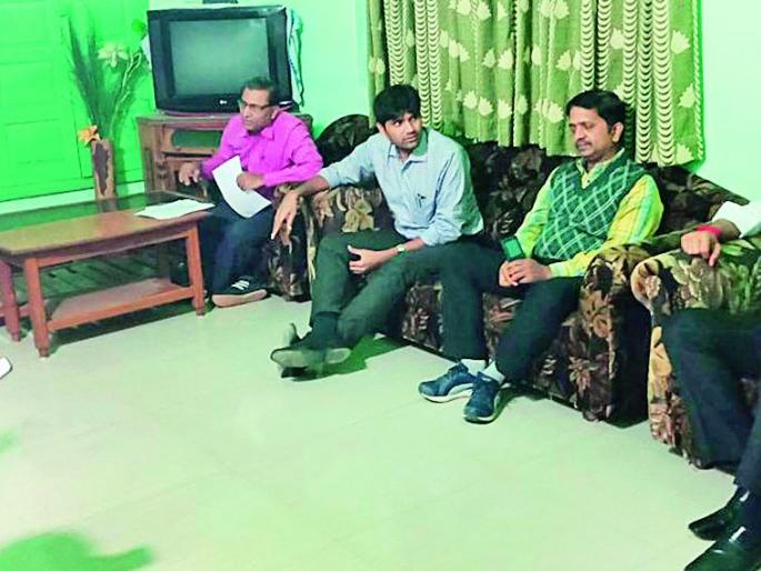 The administration just did not have the authority | पटेलांविना हतबल अवघे प्रशासन The administration just did not have the authority | पटेलांविना हतबल अवघे प्रशासन