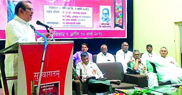 Prison of aspiration for brahmins | बहुजनांच्या अस्मिता बनल्या तुरूंग Prison of aspiration for brahmins | बहुजनांच्या अस्मिता बनल्या तुरूंग