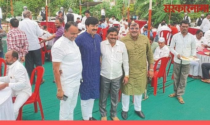 Which leader will survive in the battle of existence? | अस्तित्वाच्या लढाईत आघाडीचे कोणते नेते टिकणार ? Which leader will survive in the battle of existence? | अस्तित्वाच्या लढाईत आघाडीचे कोणते नेते टिकणार ?