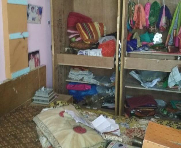 Thieves again in Majalgaon taluka | माजलगाव तालुक्यात चोरट्यांचा पुन्हा धुमाकूळ; लाखोंचा ऐवज लंपास