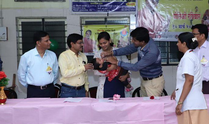 Responding to the Pulse Polio campaign, homecoming from today | पल्स पोलिओ मोहिमेला प्रतिसाद, आजपासून गृहभेटी Responding to the Pulse Polio campaign, homecoming from today | पल्स पोलिओ मोहिमेला प्रतिसाद, आजपासून गृहभेटी