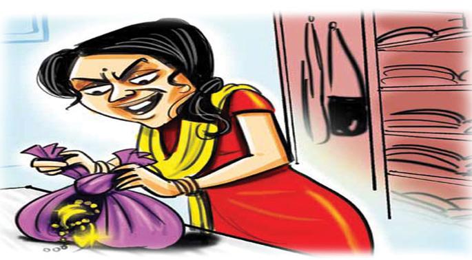 Geetai's infamous criminal's wife is also in the custody of the police | गेवराईत अट्टल गुन्हेगारांच्या बायकाही पोलिसांच्या जाळ्यात Geetai's infamous criminal's wife is also in the custody of the police | गेवराईत अट्टल गुन्हेगारांच्या बायकाही पोलिसांच्या जाळ्यात