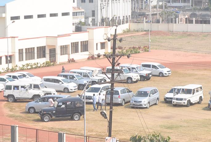 Pradeep of the PRC on Beed ZP | बीड जि.प.कारभारावर पीआरसीचे ताशेरे