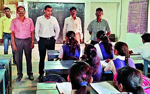 Junk | ज्ञानस्पर्धा परीक्षेत गोंधळ Junk | ज्ञानस्पर्धा परीक्षेत गोंधळ