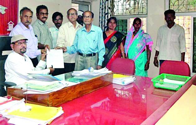 Produce Sindewahi district | सिंदेवाही जिल्ह्याची निर्मिती करा Produce Sindewahi district | सिंदेवाही जिल्ह्याची निर्मिती करा