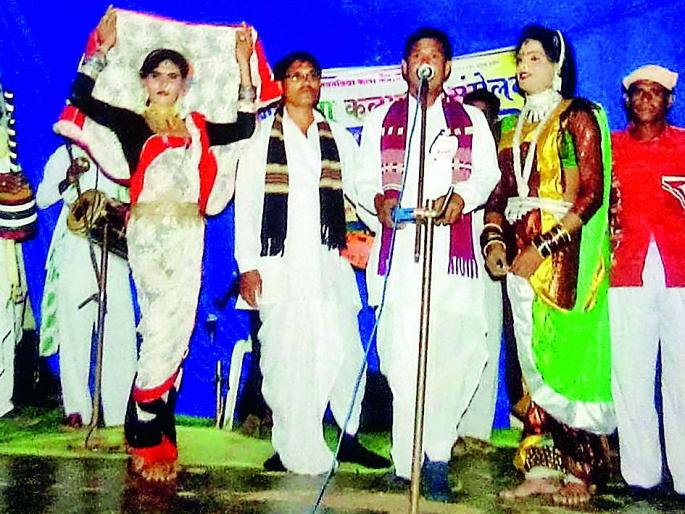 Balakhat Rural Artists Convention | बाळापुरात ग्रामीण कलाकार संमेलन Balakhat Rural Artists Convention | बाळापुरात ग्रामीण कलाकार संमेलन