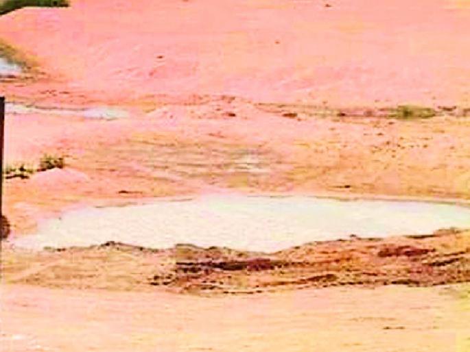 Illegal sand transport in the Susi area | सुशी परिसरातून अवैध रेती वाहतूक सुरूच