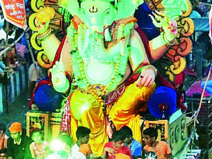 Changes in transport system for immersion | विसर्जनासाठी वाहतूक व्यवस्थेत बदल Changes in transport system for immersion | विसर्जनासाठी वाहतूक व्यवस्थेत बदल